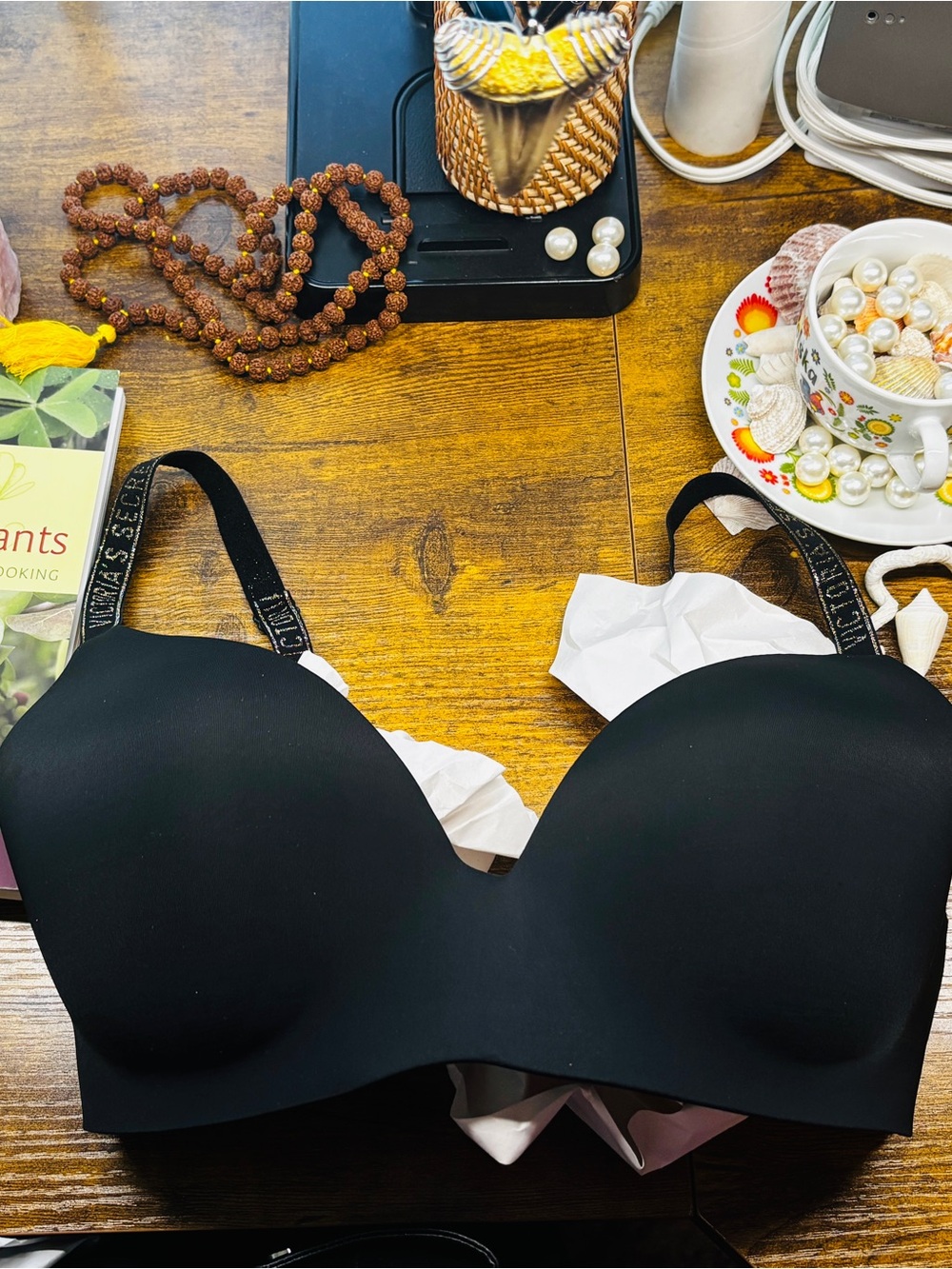 Victoria's Secret Black Smooth Molded T-Shirt Bra Wireless